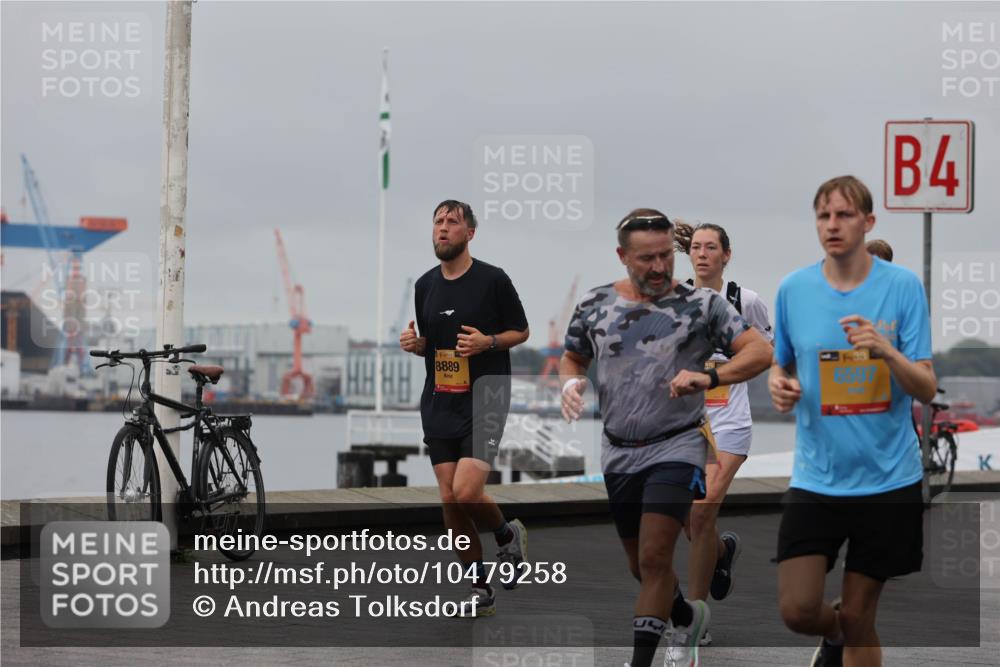 13.09.2026 - Kiel Lauf Andreas Tolksdorf http://msf.ph/oto/10479258 13.09.2026 11:52:45 Kiellinie 8889, 4 meine-sportfotos.de