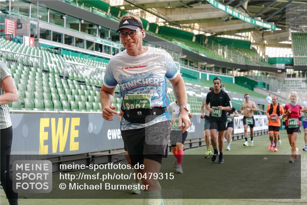 13.09.2026 - 21. swb-Marathon Bremen Michael Burmester http://msf.ph/oto/10479315 13.09.2026 13:18:33 Laufen im Stadion 311, 404, 486, 546, 588, 732, 753, 837, 921, 1424, 1425, 1431, 1506, 1765, 1790, 1844, 1868, 2056, 2067, 2096, 2123, 2137, 2224, 2294, 2357, 2358, 2389, 2419, 2453, 2532, 2557, 2563, 2586, 2601, 2614, 2622, 2647, 2655, 2703, 2786, 2843, 2845, 2849, 2857, 2879, 2880, 2893, 2944, 2983, 2984, 2999, 3031, 3046, 3072, 3096, 3100, 3104, 3146, 3180, 3189, 3195, 3198, 3210, 3285, 3287, 3314, 3337, 3421, 3431, 3476, 3537, 3548, 3619, 3633, 3654, 3740, 3879, 4478 meine-sportfotos.de