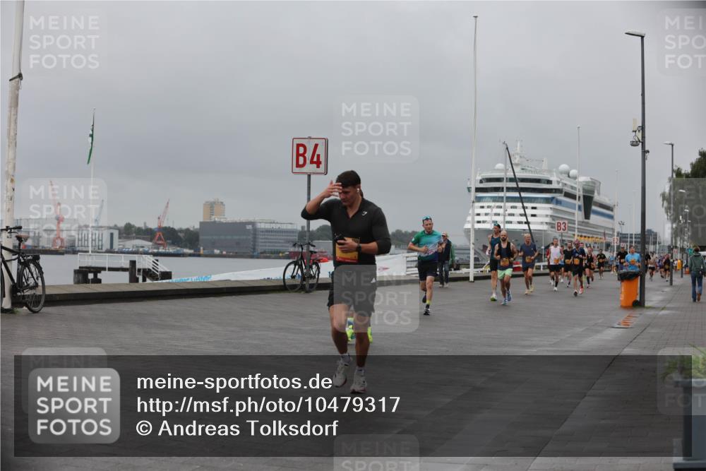 13.09.2026 - Kiel Lauf Andreas Tolksdorf http://msf.ph/oto/10479317 13.09.2026 11:52:50 Kiellinie 4, 3 meine-sportfotos.de