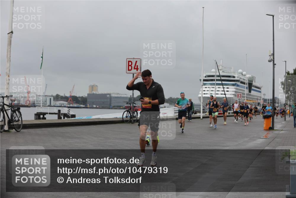 13.09.2026 - Kiel Lauf Andreas Tolksdorf http://msf.ph/oto/10479319 13.09.2026 11:52:50 Kiellinie 4, 3 meine-sportfotos.de