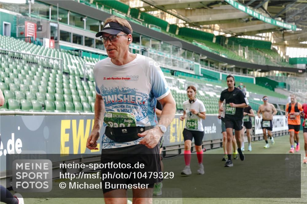 13.09.2026 - 21. swb-Marathon Bremen Michael Burmester http://msf.ph/oto/10479329 13.09.2026 13:18:33 Laufen im Stadion 311, 404, 486, 546, 588, 732, 753, 837, 921, 1424, 1425, 1431, 1506, 1765, 1790, 1844, 1868, 2056, 2067, 2096, 2123, 2137, 2224, 2294, 2357, 2358, 2389, 2419, 2453, 2532, 2557, 2563, 2586, 2601, 2614, 2622, 2647, 2655, 2703, 2786, 2843, 2845, 2849, 2857, 2879, 2880, 2893, 2944, 2983, 2984, 2999, 3031, 3046, 3072, 3096, 3100, 3104, 3146, 3180, 3189, 3195, 3198, 3210, 3285, 3287, 3314, 3337, 3421, 3431, 3476, 3537, 3548, 3619, 3633, 3654, 3740, 3879, 4478 meine-sportfotos.de