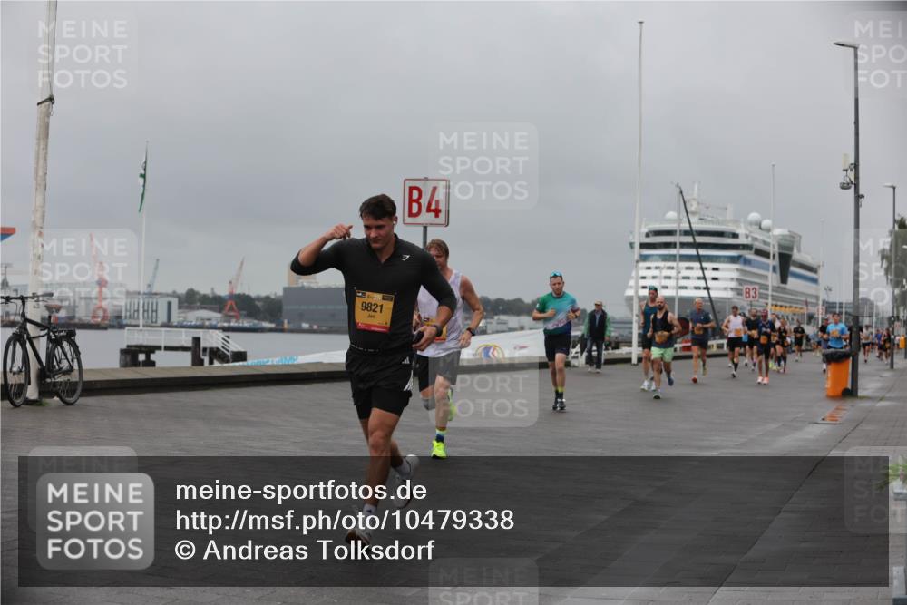13.09.2026 - Kiel Lauf Andreas Tolksdorf http://msf.ph/oto/10479338 13.09.2026 11:52:50 Kiellinie 39, 9821, 4, 3 meine-sportfotos.de