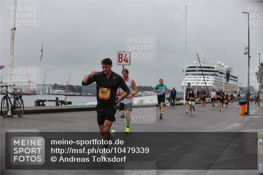 13.09.2026 - Kiel Lauf Andreas Tolksdorf http://msf.ph/oto/10479339 13.09.2026 11:52:50 Kiellinie 39, 9821, 4, 3 meine-sportfotos.de