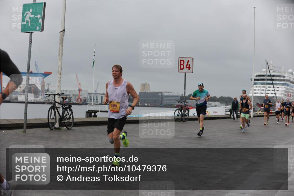 13.09.2026 - Kiel Lauf Andreas Tolksdorf http://msf.ph/oto/10479376 13.09.2026 11:52:52 Kiellinie 3, 5894, 4, 3 meine-sportfotos.de