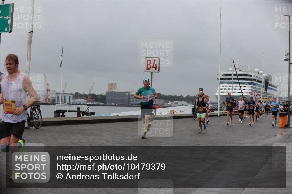 13.09.2026 - Kiel Lauf Andreas Tolksdorf http://msf.ph/oto/10479379 13.09.2026 11:52:53 Kiellinie 5894, 4, 3 meine-sportfotos.de