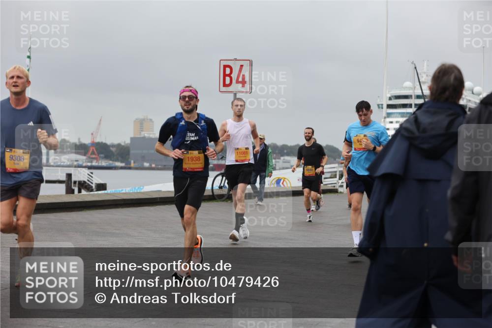 13.09.2026 - Kiel Lauf Andreas Tolksdorf http://msf.ph/oto/10479426 13.09.2026 11:53:00 Kiellinie 9308, 1938, 4, 11081, 6640 meine-sportfotos.de