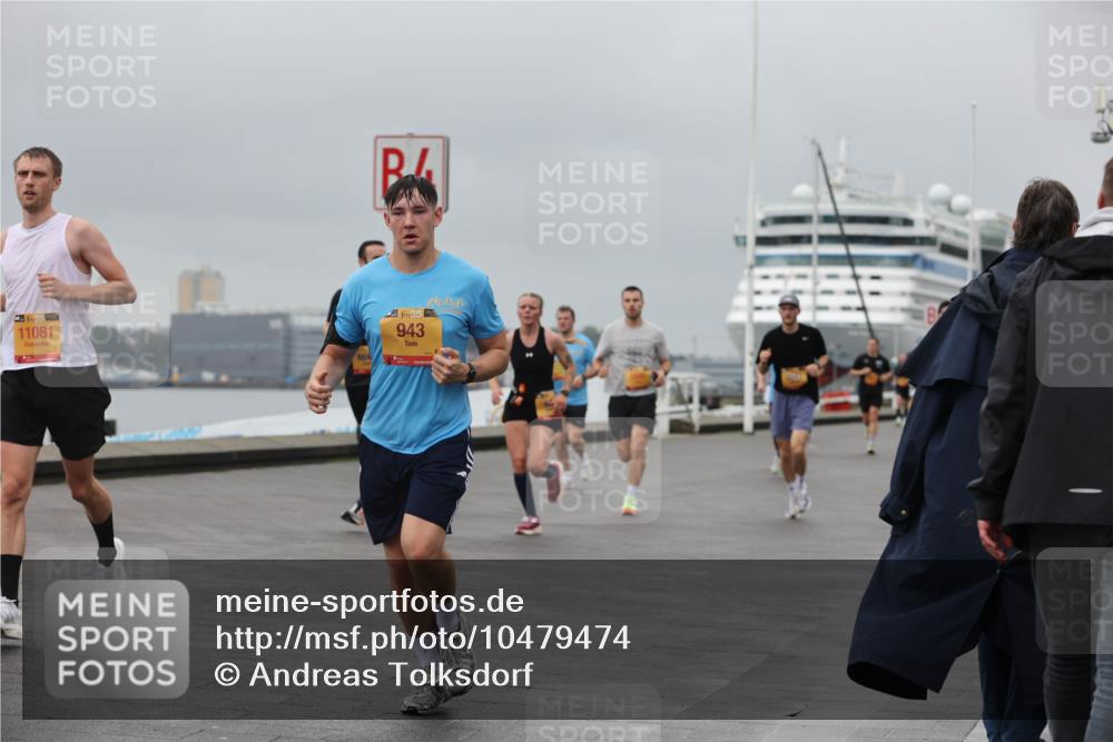 13.09.2026 - Kiel Lauf Andreas Tolksdorf http://msf.ph/oto/10479474 13.09.2026 11:53:02 Kiellinie 4, 39, 11081, 38, 943 meine-sportfotos.de