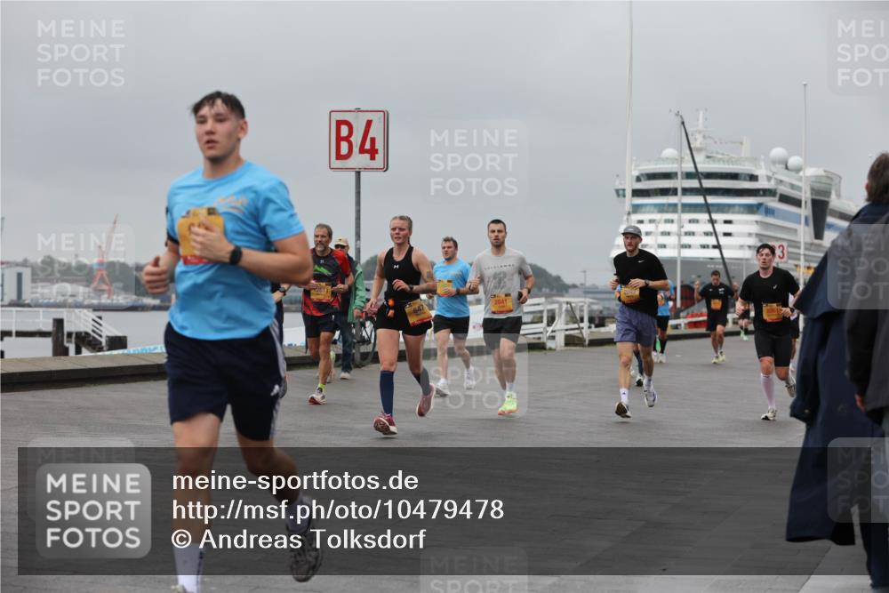 13.09.2026 - Kiel Lauf Andreas Tolksdorf http://msf.ph/oto/10479478 13.09.2026 11:53:02 Kiellinie 4, 12611, 2841, 8361 meine-sportfotos.de