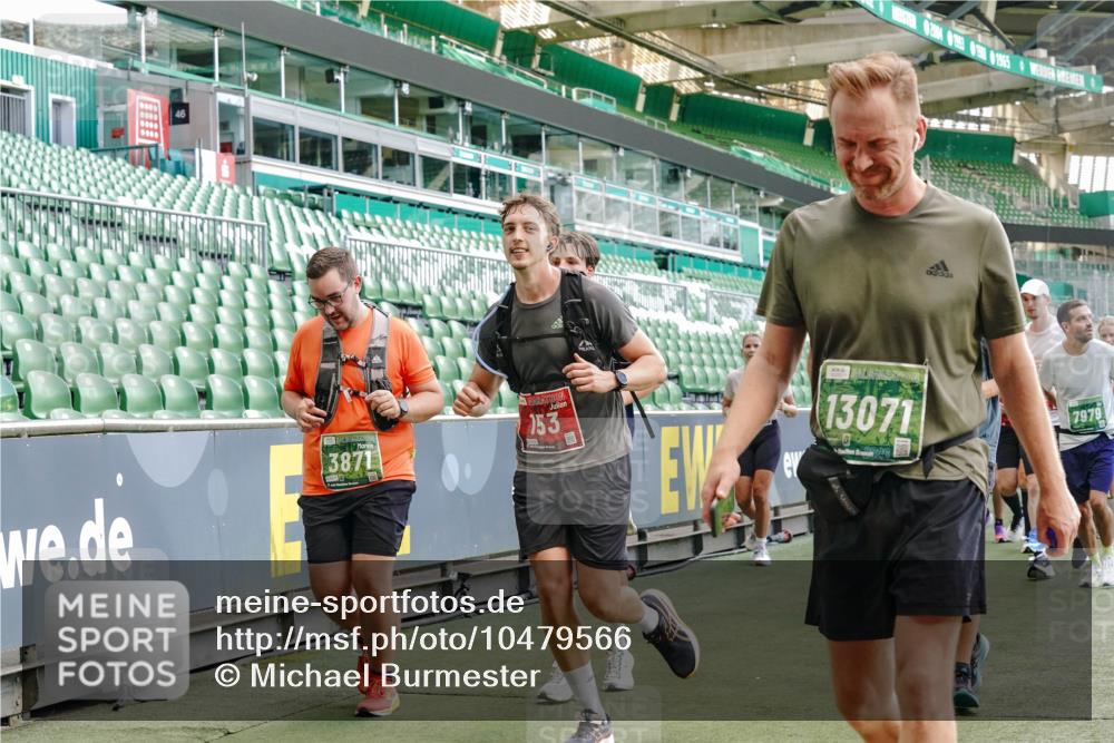 13.09.2026 - 21. swb-Marathon Bremen Michael Burmester http://msf.ph/oto/10479566 13.09.2026 13:18:45 Laufen im Stadion 311, 333, 404, 486, 512, 546, 732, 753, 837, 921, 938, 1424, 1425, 1431, 1506, 1765, 1790, 1844, 1868, 2056, 2096, 2123, 2137, 2224, 2240, 2294, 2315, 2357, 2358, 2389, 2419, 2453, 2557, 2563, 2601, 2614, 2622, 2647, 2689, 2703, 2786, 2843, 2845, 2849, 2857, 2879, 2880, 2893, 2944, 2983, 2984, 2999, 3031, 3046, 3072, 3096, 3100, 3146, 3180, 3189, 3198, 3210, 3285, 3287, 3337, 3421, 3431, 3476, 3537, 3548, 3619, 3633, 3654, 3740, 3879, 4478 meine-sportfotos.de