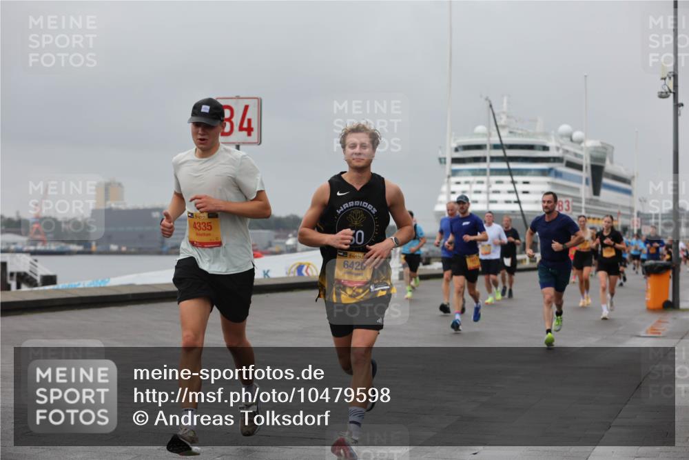 13.09.2026 - Kiel Lauf Andreas Tolksdorf http://msf.ph/oto/10479598 13.09.2026 11:53:14 Kiellinie 34, 39, 4335, 50, 39, 6420, 83 meine-sportfotos.de