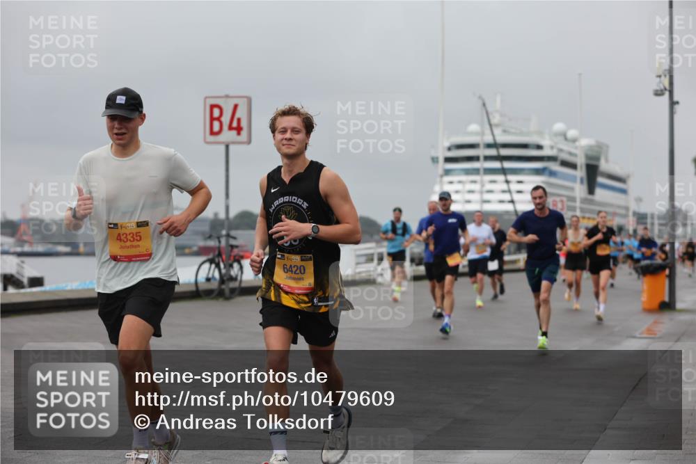 13.09.2026 - Kiel Lauf Andreas Tolksdorf http://msf.ph/oto/10479609 13.09.2026 11:53:14 Kiellinie 4, 4335, 183, 1, 49, 6420 meine-sportfotos.de