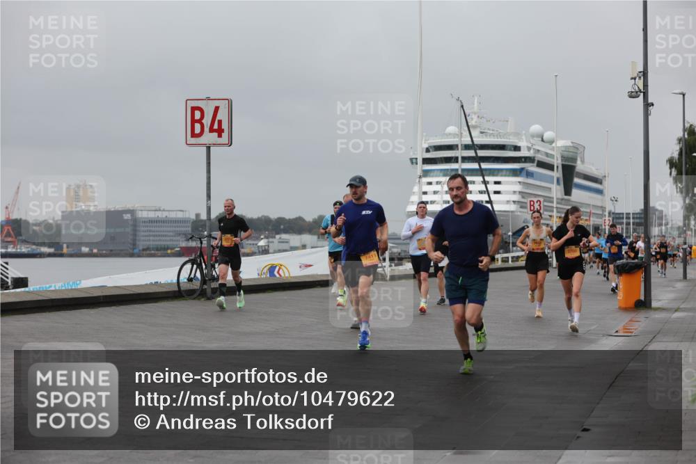 13.09.2026 - Kiel Lauf Andreas Tolksdorf http://msf.ph/oto/10479622 13.09.2026 11:53:16 Kiellinie 4, 3, 7411 meine-sportfotos.de