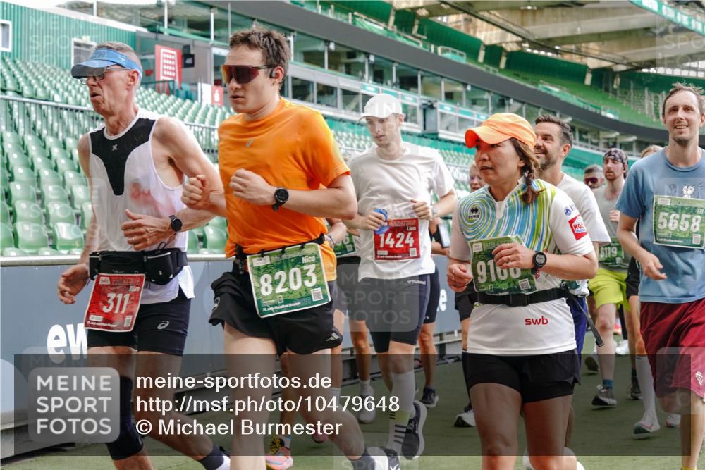13.09.2026 - 21. swb-Marathon Bremen Michael Burmester http://msf.ph/oto/10479648 13.09.2026 13:18:48 Laufen im Stadion 311, 333, 404, 486, 512, 546, 732, 753, 837, 921, 938, 1424, 1425, 1431, 1506, 1765, 1790, 1844, 1868, 2056, 2123, 2137, 2224, 2240, 2294, 2315, 2357, 2358, 2389, 2419, 2453, 2557, 2563, 2601, 2614, 2622, 2647, 2689, 2702, 2703, 2786, 2843, 2845, 2849, 2857, 2879, 2880, 2893, 2944, 2983, 2984, 2999, 3031, 3046, 3072, 3096, 3100, 3146, 3180, 3189, 3198, 3210, 3285, 3287, 3337, 3421, 3431, 3476, 3537, 3548, 3619, 3633, 3654, 3740, 3879, 4478 meine-sportfotos.de