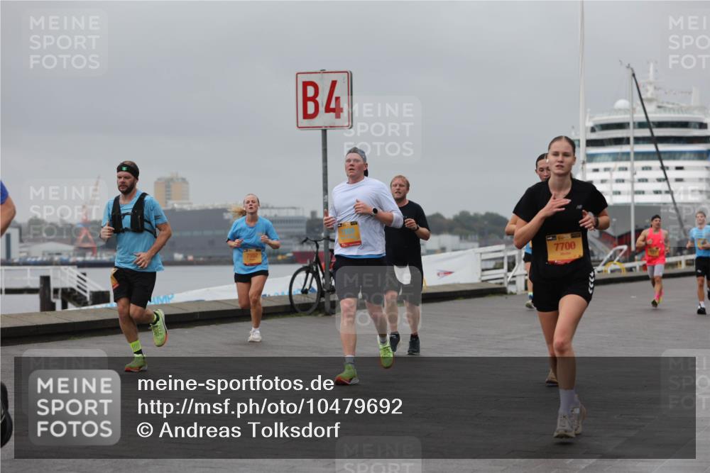 13.09.2026 - Kiel Lauf Andreas Tolksdorf http://msf.ph/oto/10479692 13.09.2026 11:53:20 Kiellinie 4, 7592, 7700 meine-sportfotos.de