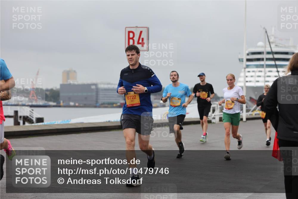 13.09.2026 - Kiel Lauf Andreas Tolksdorf http://msf.ph/oto/10479746 13.09.2026 11:53:29 Kiellinie 4, 39, 6722, 76, 771, 9310 meine-sportfotos.de