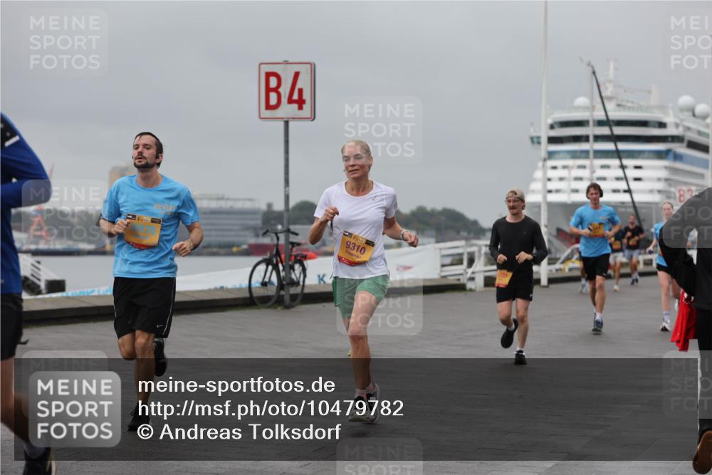 13.09.2026 - Kiel Lauf Andreas Tolksdorf http://msf.ph/oto/10479782 13.09.2026 11:53:31 Kiellinie 4, 38, 38, 9310 meine-sportfotos.de
