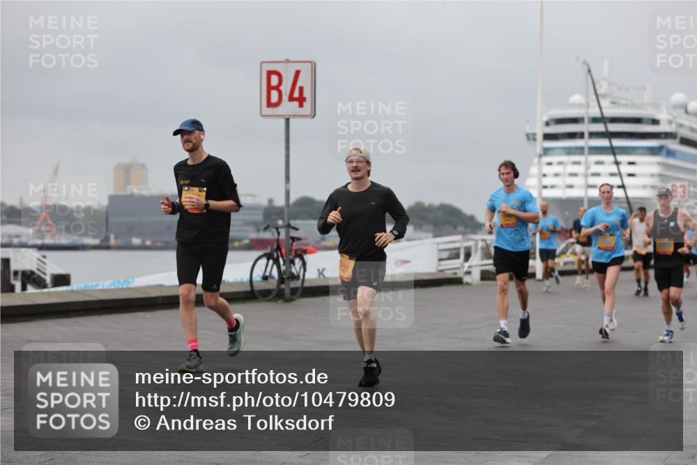 13.09.2026 - Kiel Lauf Andreas Tolksdorf http://msf.ph/oto/10479809 13.09.2026 11:53:32 Kiellinie 4, 280, 83 meine-sportfotos.de
