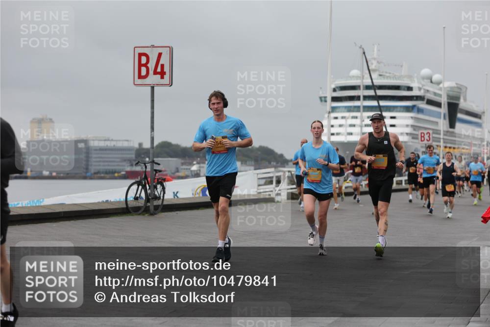 13.09.2026 - Kiel Lauf Andreas Tolksdorf http://msf.ph/oto/10479841 13.09.2026 11:53:34 Kiellinie 4, 3 meine-sportfotos.de