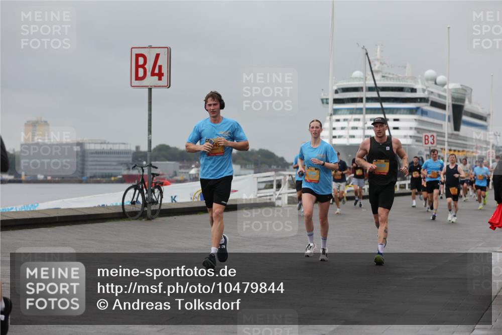 13.09.2026 - Kiel Lauf Andreas Tolksdorf http://msf.ph/oto/10479844 13.09.2026 11:53:34 Kiellinie 4, 3 meine-sportfotos.de