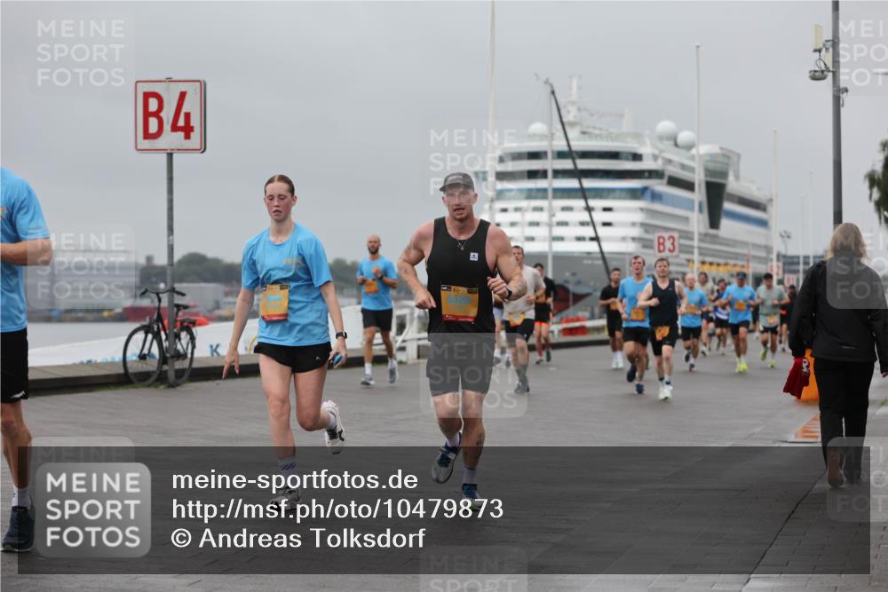 13.09.2026 - Kiel Lauf Andreas Tolksdorf http://msf.ph/oto/10479873 13.09.2026 11:53:36 Kiellinie 4, 3 meine-sportfotos.de