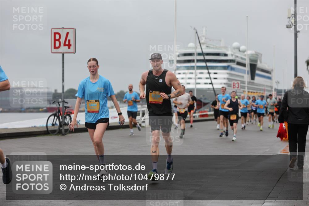 13.09.2026 - Kiel Lauf Andreas Tolksdorf http://msf.ph/oto/10479877 13.09.2026 11:53:36 Kiellinie 4, 3 meine-sportfotos.de