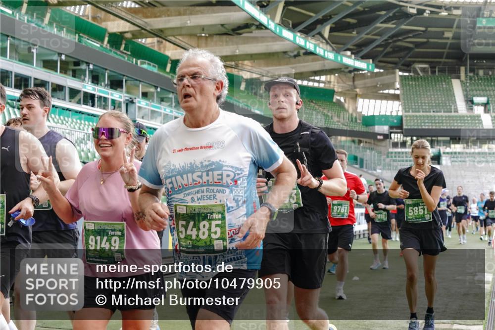 13.09.2026 - 21. swb-Marathon Bremen Michael Burmester http://msf.ph/oto/10479905 13.09.2026 13:18:57 Laufen im Stadion 311, 333, 404, 486, 512, 546, 732, 753, 837, 921, 938, 1156, 1424, 1425, 1431, 1506, 1765, 1790, 1844, 1868, 2056, 2123, 2137, 2224, 2240, 2294, 2315, 2357, 2358, 2453, 2557, 2563, 2601, 2614, 2622, 2626, 2647, 2689, 2702, 2703, 2722, 2786, 2843, 2845, 2849, 2857, 2879, 2880, 2893, 2944, 2983, 2999, 3031, 3046, 3072, 3096, 3100, 3116, 3146, 3180, 3189, 3198, 3210, 3243, 3263, 3285, 3287, 3315, 3337, 3421, 3476, 3537, 3548, 3619, 3633, 3654, 3740, 3879, 4478 meine-sportfotos.de