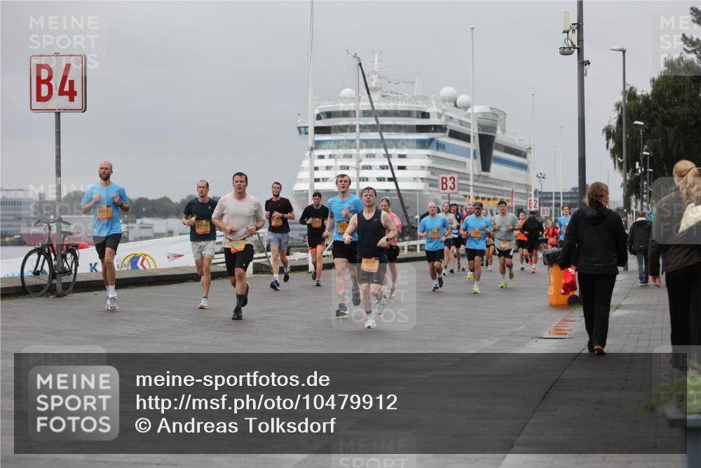 13.09.2026 - Kiel Lauf Andreas Tolksdorf http://msf.ph/oto/10479912 13.09.2026 11:53:38 Kiellinie 4, 8461, 11447, 4162, 3 meine-sportfotos.de