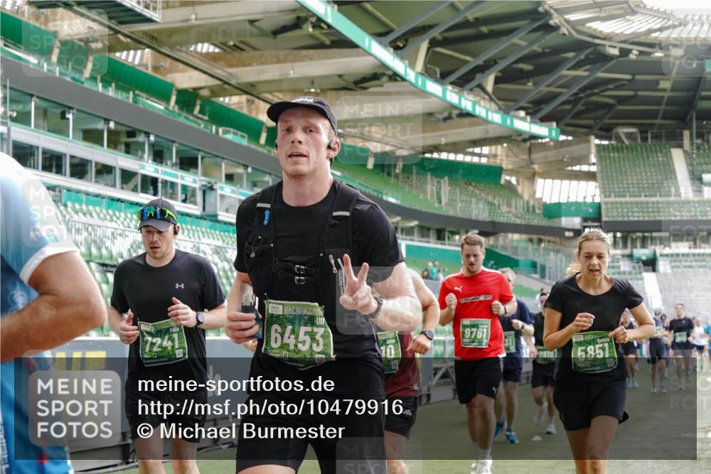 13.09.2026 - 21. swb-Marathon Bremen Michael Burmester http://msf.ph/oto/10479916 13.09.2026 13:18:58 Laufen im Stadion 311, 333, 404, 486, 512, 546, 732, 753, 837, 921, 938, 1156, 1431, 1506, 1765, 1844, 1868, 2056, 2123, 2137, 2224, 2240, 2294, 2315, 2357, 2358, 2453, 2557, 2563, 2601, 2614, 2622, 2626, 2647, 2689, 2702, 2703, 2722, 2786, 2843, 2845, 2849, 2857, 2879, 2880, 2893, 2944, 2983, 2999, 3031, 3046, 3072, 3096, 3100, 3116, 3146, 3180, 3189, 3198, 3210, 3243, 3263, 3285, 3287, 3315, 3337, 3421, 3476, 3537, 3548, 3619, 3633, 3654, 3740, 3879, 4478 meine-sportfotos.de