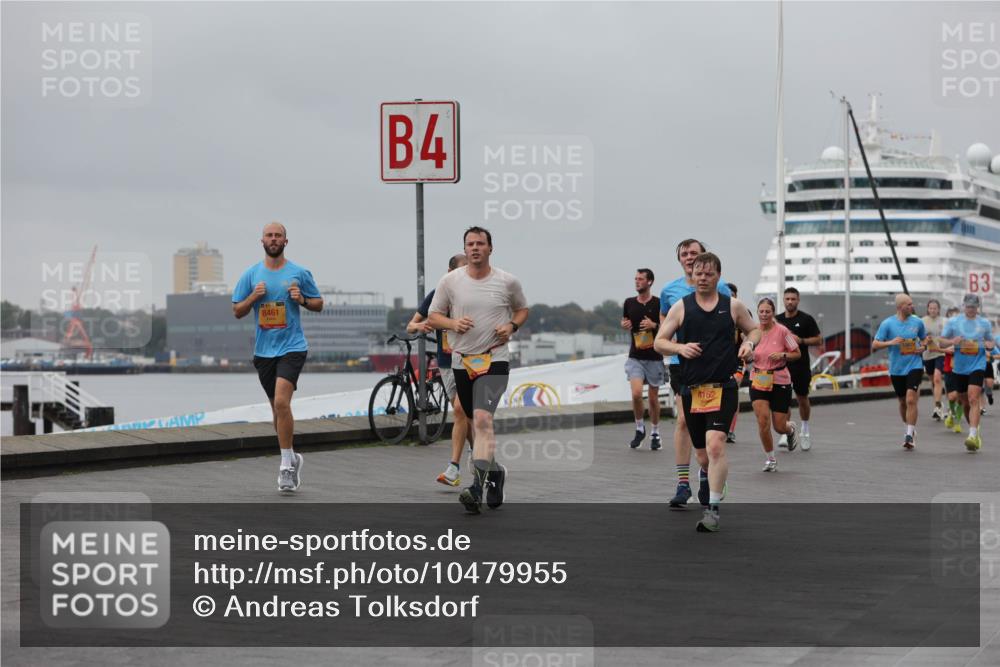 13.09.2026 - Kiel Lauf Andreas Tolksdorf http://msf.ph/oto/10479955 13.09.2026 11:53:41 Kiellinie 8461, 4, 4162, 3 meine-sportfotos.de