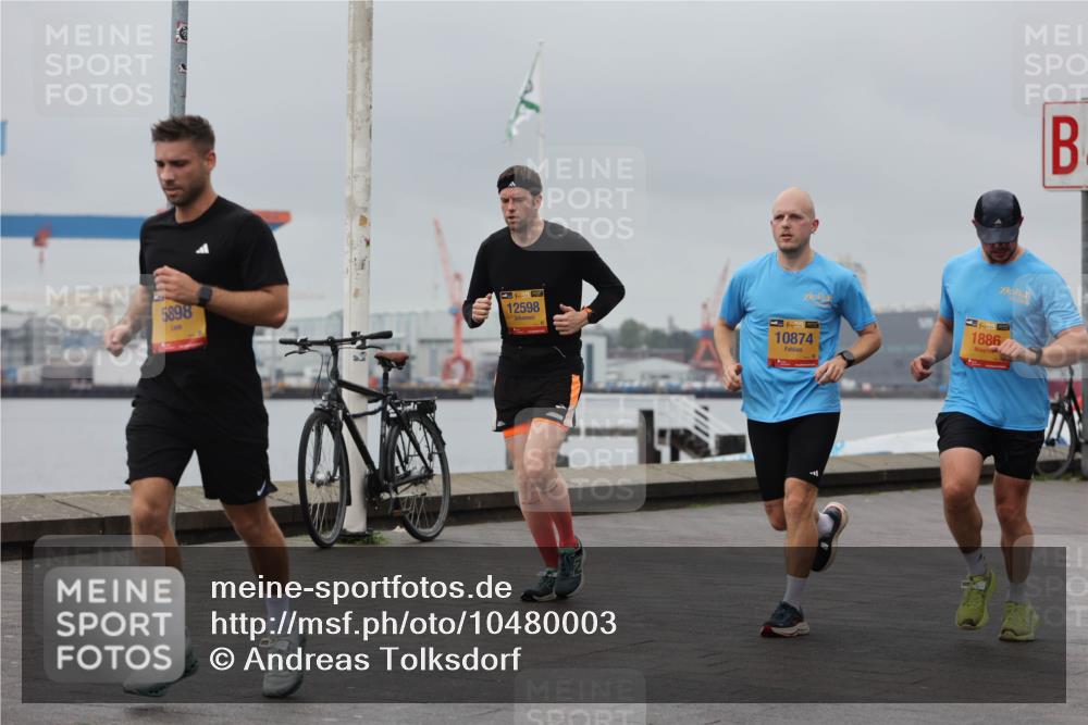 13.09.2026 - Kiel Lauf Andreas Tolksdorf http://msf.ph/oto/10480003 13.09.2026 11:53:48 Kiellinie 5898, 39, 12598, 38, 10874, 1, 394, 1886 meine-sportfotos.de