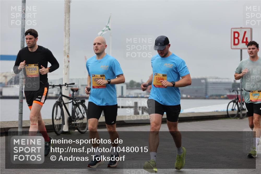 13.09.2026 - Kiel Lauf Andreas Tolksdorf http://msf.ph/oto/10480015 13.09.2026 11:53:49 Kiellinie 138, 12598, 38, 1886, 4 meine-sportfotos.de