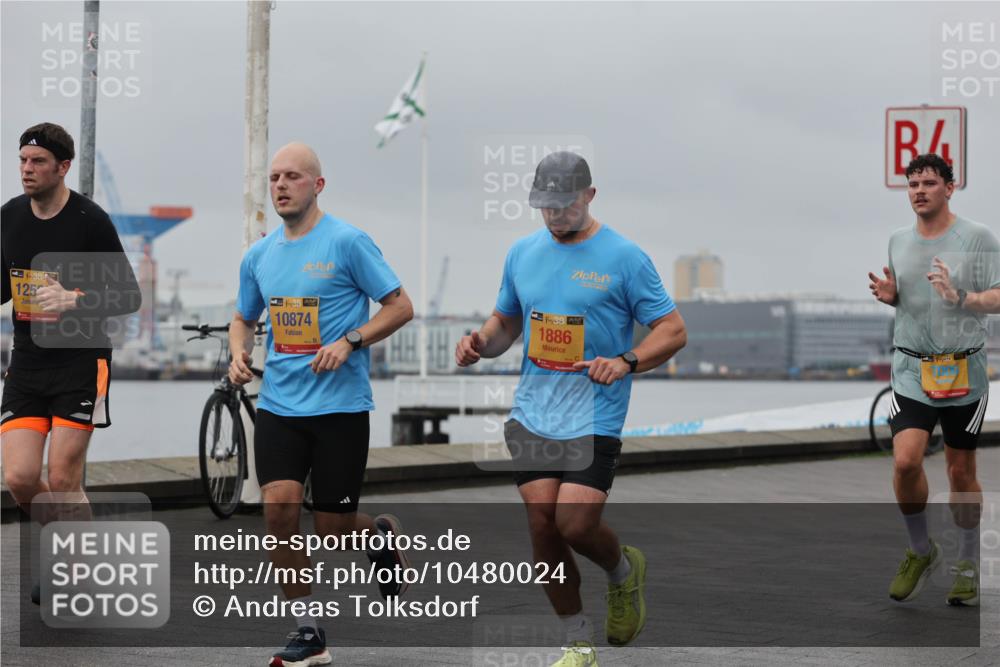 13.09.2026 - Kiel Lauf Andreas Tolksdorf http://msf.ph/oto/10480024 13.09.2026 11:53:50 Kiellinie 38, 125, 10874, 38, 1886 meine-sportfotos.de