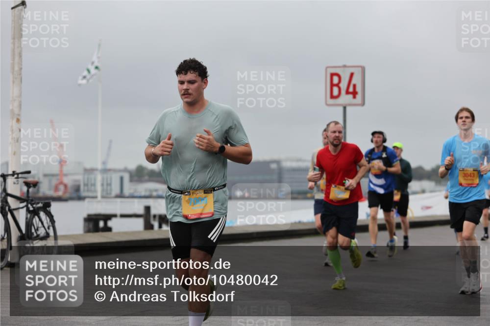 13.09.2026 - Kiel Lauf Andreas Tolksdorf http://msf.ph/oto/10480042 13.09.2026 11:53:51 Kiellinie 39, 4, 3043 meine-sportfotos.de