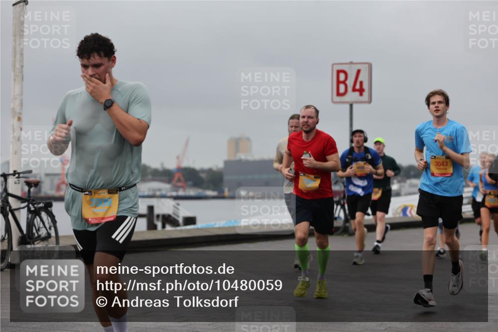 13.09.2026 - Kiel Lauf Andreas Tolksdorf http://msf.ph/oto/10480059 13.09.2026 11:53:51 Kiellinie 4, 1939, 3043 meine-sportfotos.de