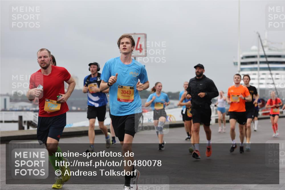 13.09.2026 - Kiel Lauf Andreas Tolksdorf http://msf.ph/oto/10480078 13.09.2026 11:53:52 Kiellinie 38, 4, 4, 38, 3043 meine-sportfotos.de