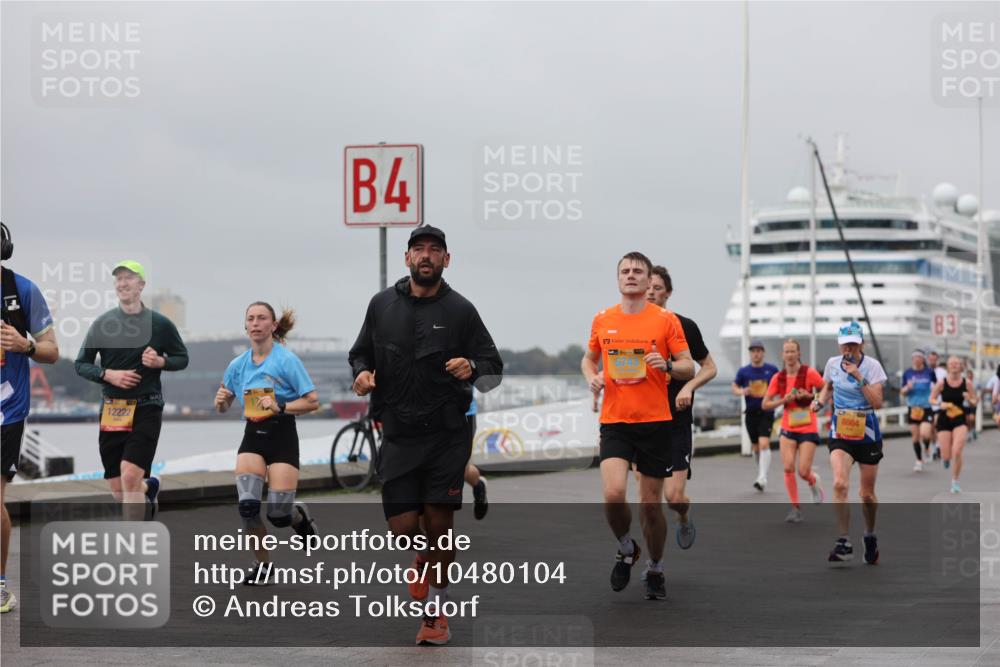 13.09.2026 - Kiel Lauf Andreas Tolksdorf http://msf.ph/oto/10480104 13.09.2026 11:53:54 Kiellinie 12222, 4, 8864, 3 meine-sportfotos.de