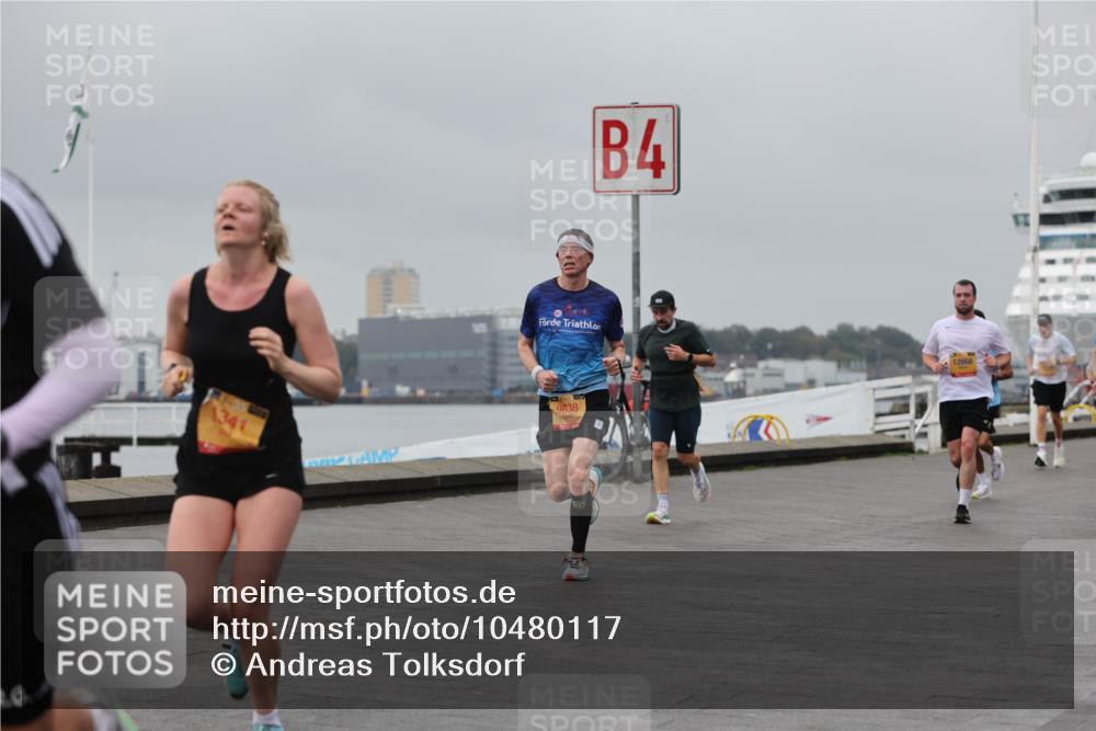 13.09.2026 - Kiel Lauf Andreas Tolksdorf http://msf.ph/oto/10480117 13.09.2026 11:54:03 Kiellinie 1341, 4, 9638, 12668 meine-sportfotos.de
