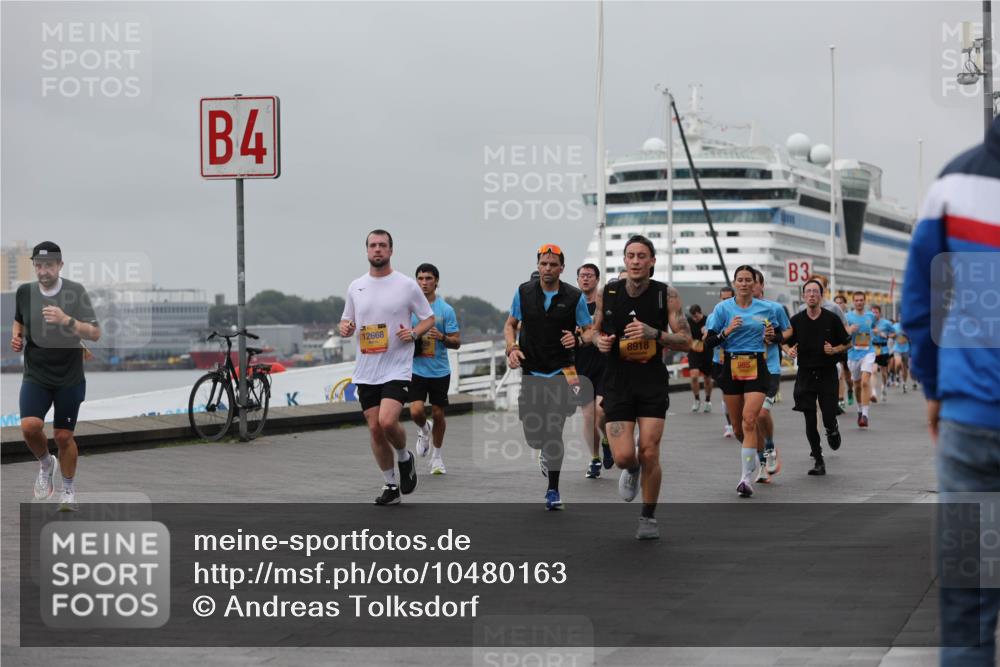 13.09.2026 - Kiel Lauf Andreas Tolksdorf http://msf.ph/oto/10480163 13.09.2026 11:54:05 Kiellinie 4, 12668, 8918, 985, 3 meine-sportfotos.de