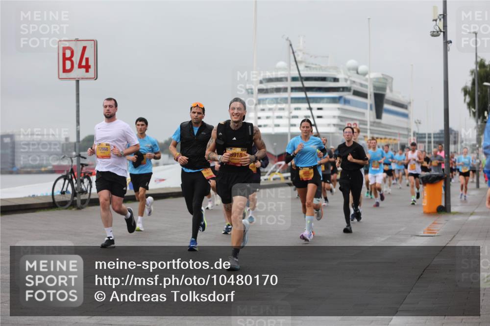 13.09.2026 - Kiel Lauf Andreas Tolksdorf http://msf.ph/oto/10480170 13.09.2026 11:54:06 Kiellinie 4, 12668, 1, 392, 8918, 985 meine-sportfotos.de