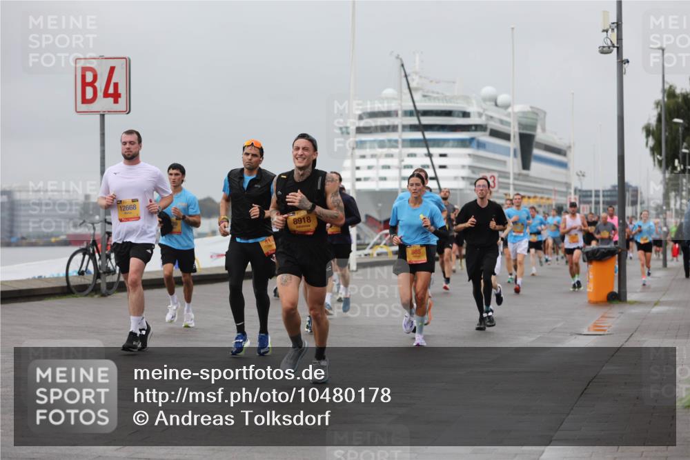 13.09.2026 - Kiel Lauf Andreas Tolksdorf http://msf.ph/oto/10480178 13.09.2026 11:54:06 Kiellinie 4, 12668, 39, 8918, 985 meine-sportfotos.de