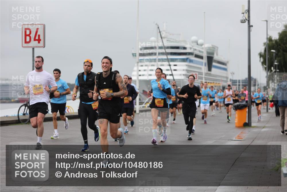 13.09.2026 - Kiel Lauf Andreas Tolksdorf http://msf.ph/oto/10480186 13.09.2026 11:54:06 Kiellinie 4, 12668, 985 meine-sportfotos.de