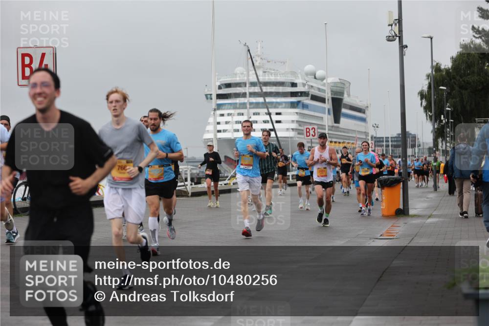 13.09.2026 - Kiel Lauf Andreas Tolksdorf http://msf.ph/oto/10480256 13.09.2026 11:54:11 Kiellinie 768, 3, 12486 meine-sportfotos.de