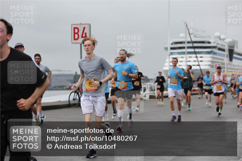 13.09.2026 - Kiel Lauf Andreas Tolksdorf http://msf.ph/oto/10480267 13.09.2026 11:54:12 Kiellinie 4, 70 meine-sportfotos.de