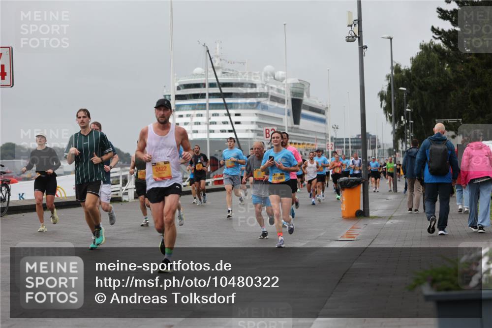 13.09.2026 - Kiel Lauf Andreas Tolksdorf http://msf.ph/oto/10480322 13.09.2026 11:54:15 Kiellinie 2422, 12486 meine-sportfotos.de