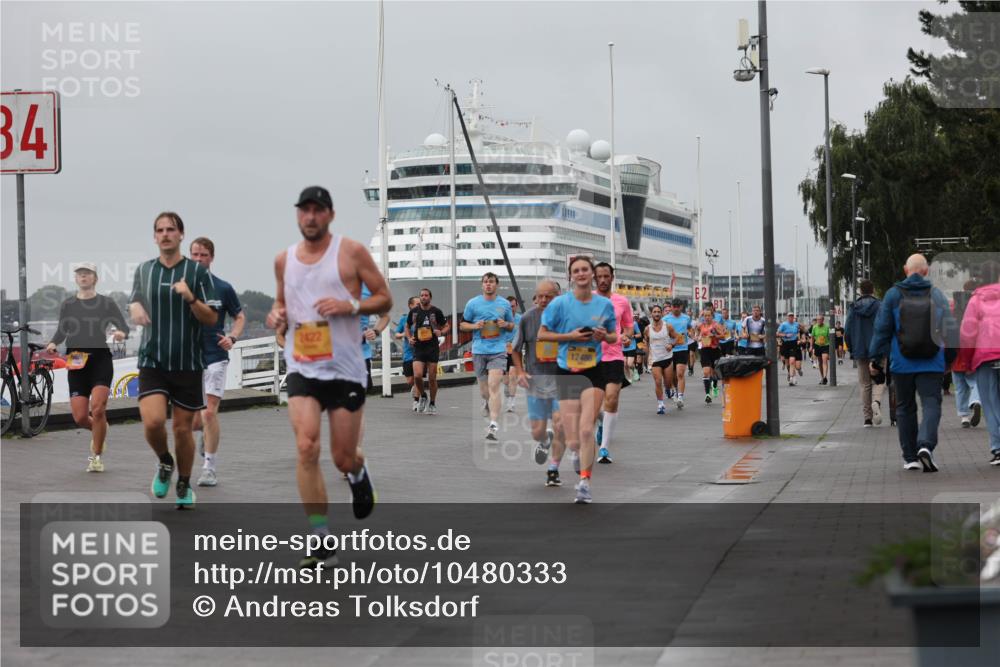 13.09.2026 - Kiel Lauf Andreas Tolksdorf http://msf.ph/oto/10480333 13.09.2026 11:54:16 Kiellinie 34 meine-sportfotos.de