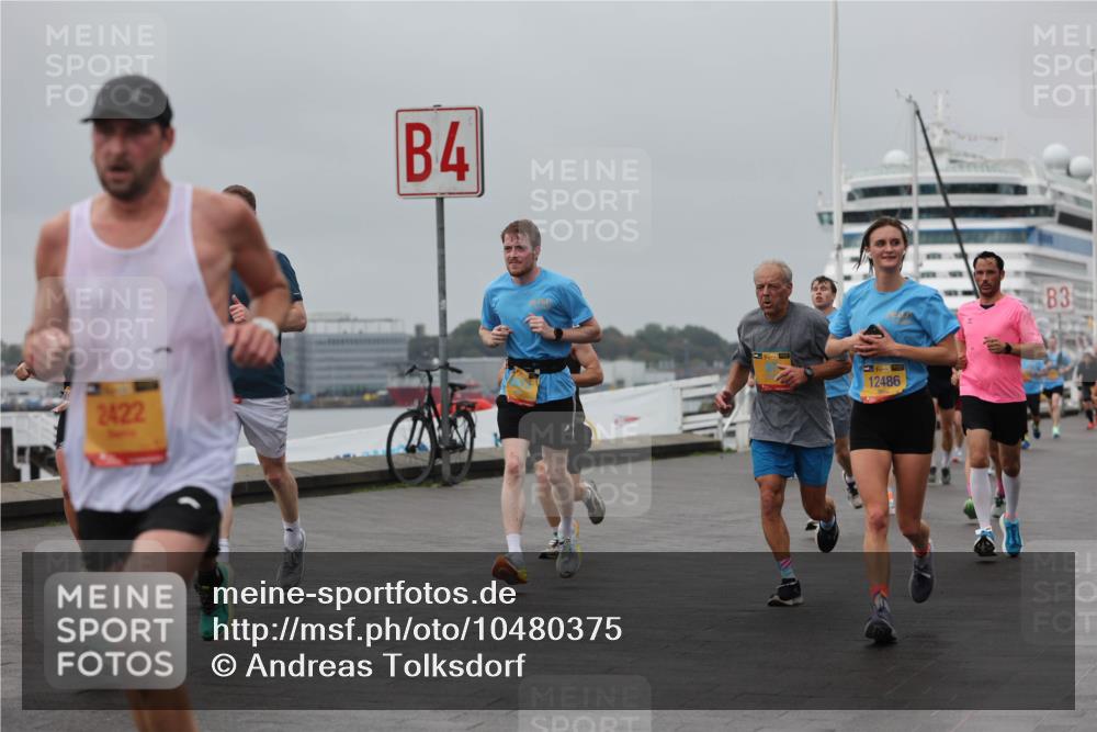 13.09.2026 - Kiel Lauf Andreas Tolksdorf http://msf.ph/oto/10480375 13.09.2026 11:54:18 Kiellinie 2422, 4, 12486, 3 meine-sportfotos.de