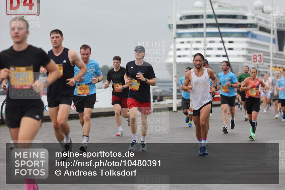 13.09.2026 - Kiel Lauf Andreas Tolksdorf http://msf.ph/oto/10480391 13.09.2026 11:54:24 Kiellinie 3 meine-sportfotos.de
