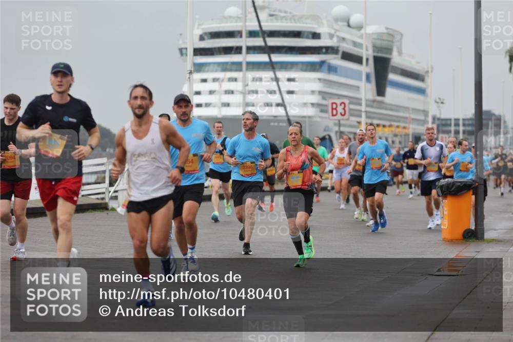 13.09.2026 - Kiel Lauf Andreas Tolksdorf http://msf.ph/oto/10480401 13.09.2026 11:54:25 Kiellinie 3 meine-sportfotos.de