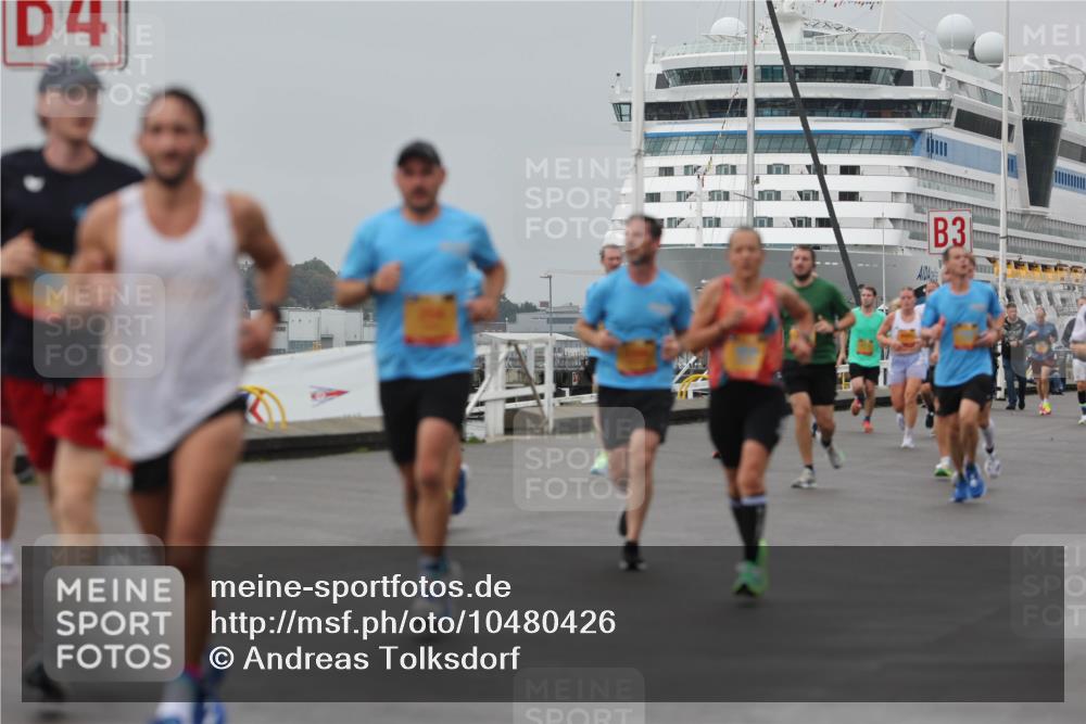 13.09.2026 - Kiel Lauf Andreas Tolksdorf http://msf.ph/oto/10480426 13.09.2026 11:54:26 Kiellinie 4, 3, 333 meine-sportfotos.de