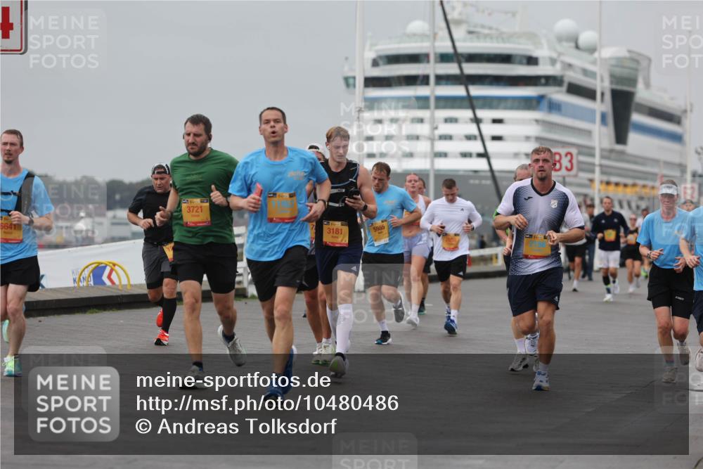 13.09.2026 - Kiel Lauf Andreas Tolksdorf http://msf.ph/oto/10480486 13.09.2026 11:54:32 Kiellinie 6641, 3721, 39, 3181, 5985, 83 meine-sportfotos.de